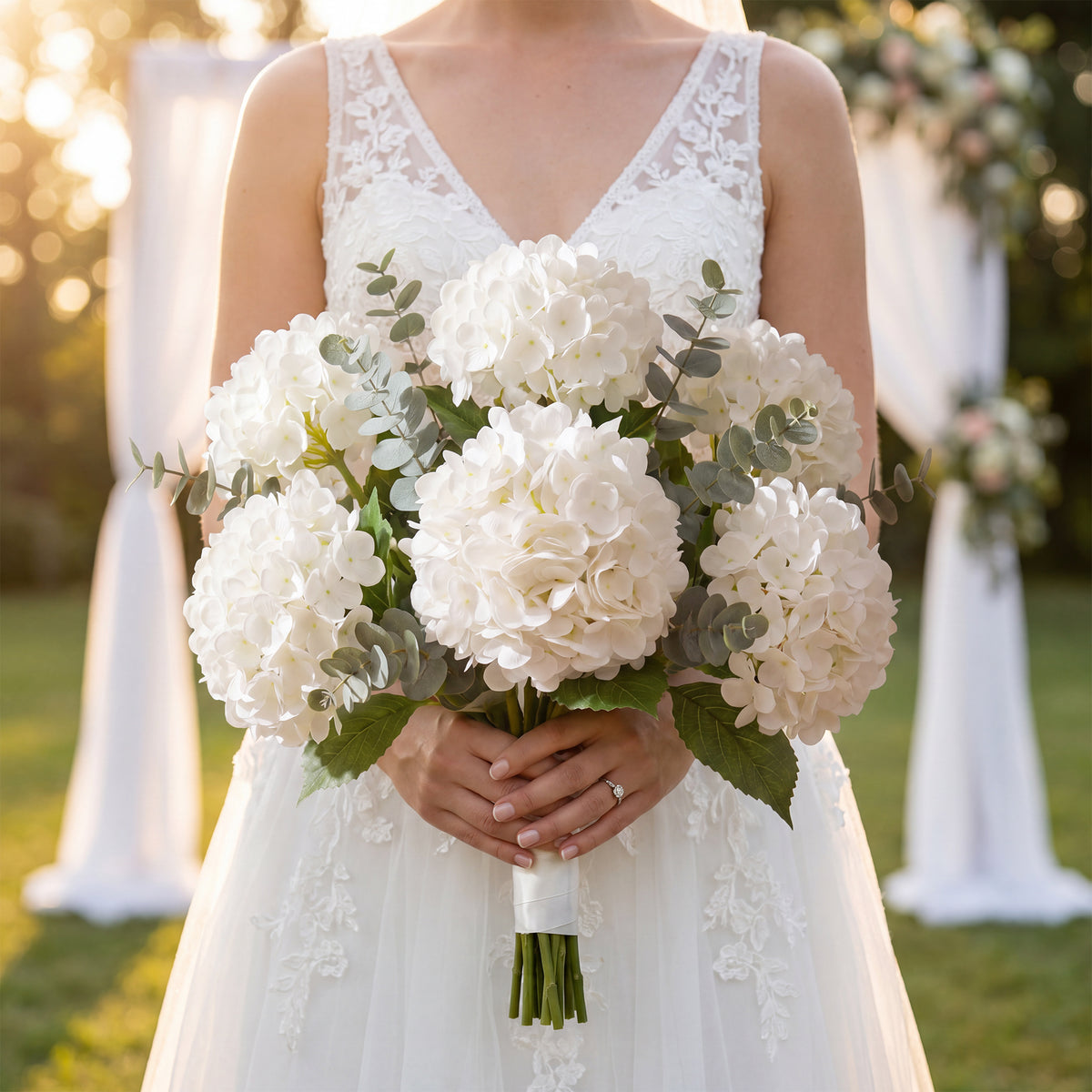 Pinkpum 6 Pcs White Hydrangea Artificial Flowers with Eucalyptus for Vase Total 12 Pcs, Latex Real Touch, Lifelike, 21 inch, For Home Decor Party Arrangements Wedding Bouquets Table Centerpieces
